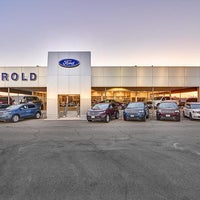รูปภาพถ่ายที่ Harrold Ford โดย Yext Y. เมื่อ 6/21/2018