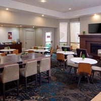 Foto scattata a Residence Inn by Marriott Atlanta Airport North/Virginia Avenue da Yext Y. il 5/11/2020