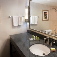 12/2/2019에 Yext Y.님이 DoubleTree Suites by Hilton Hotel Philadelphia West에서 찍은 사진