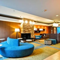 Photo prise au Fairfield Inn &amp;amp; Suites Dallas Medical/Market Center par Yext Y. le5/14/2020