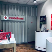 Foto tirada no(a) Vodafone Shop por Yext Y. em 5/7/2019