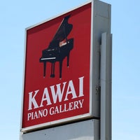 Photo taken at Kawai Piano Gallery by Yext Y. on 4/29/2019