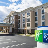 Photo taken at Holiday Inn Express &amp;amp; Suites Stroudsburg-Poconos by Yext Y. on 2/28/2020