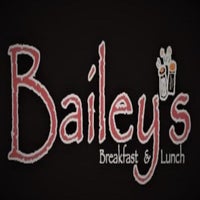 Снимок сделан в Bailey&#39;s Breakfast &amp; Lunch пользователем Yext Y. 12/4/2018