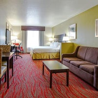 Photo taken at Holiday Inn Express &amp;amp; Suites Indianapolis North - Carmel by Yext Y. on 3/5/2020