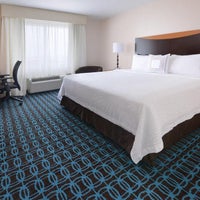 Foto scattata a Fairfield Inn &amp;amp; Suites by Marriott Dallas Plano The Colony da Yext Y. il 5/8/2020