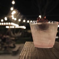 6/22/2017 tarihinde Yext Y.ziyaretçi tarafından Garden Food and Bar'de çekilen fotoğraf