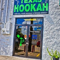 Foto tirada no(a) Texas Hookah Store por Yext Y. em 8/10/2017