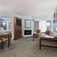 Снимок сделан в Residence Inn Tampa North/I-75 Fletcher пользователем Yext Y. 5/12/2020