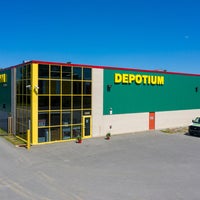 Foto tirada no(a) Depotium Mini-Entrepôt - Pointes-aux-Trembles por Yext Y. em 1/11/2020