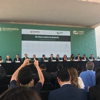 Photo taken at Instituto Mexicano de la Propiedad Industrial by claudioruvel on 12/5/2019