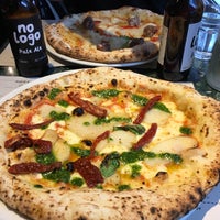 Photo taken at Franco Manca by Jessica on 5/21/2017