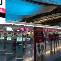 Photo taken at Emirates Check-in Counter by Creig on 11/26/2018