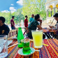 Photo prise au Sultan Cafe Restaurant par SuperTed le6/9/2019