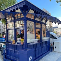 Foto tirada no(a) De Blauwe Kiosk por Jean-François G. em 4/18/2022