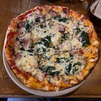 Photo taken at Baretta Pizza&amp;amp;Pasta by Martin K. on 10/13/2021