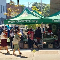 Photo taken at Cypress Hill Youthmarket by suzanne s. on 10/6/2017