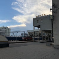 Photo taken at Платформа 2 (пути 2-3) by Дима Я. on 5/1/2018