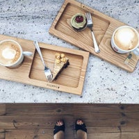Foto scattata a BOLD Coffee + Concept da Kristaps B. il 6/18/2016