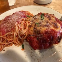 Снимок сделан в Anthony&amp;#39;s Pizza &amp;amp; Italian Restaurant пользователем Ron H. 8/25/2018