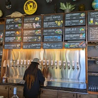 Photo taken at Veza Sur Brewing Co. by Victor on 6/17/2022