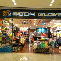 Body Glove Queensbay Mall