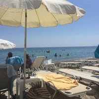 Foto tirada no(a) Mylos Beach Bar por Meni P. em 8/18/2016