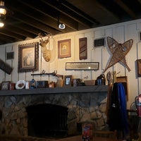 Photo taken at Cracker Barrel Old Country Store by Patricia B. on 9/22/2023