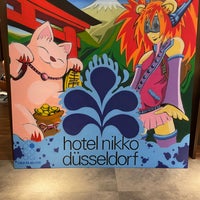 Das Foto wurde bei Hotel Nikko Düsseldorf von Schnee A. am 9/22/2021 aufgenommen