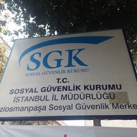 Photo taken at SGK Gaziosmanpaşa Sosyal Güvenlik Merkezi by TC DilekAta F. on 12/5/2022