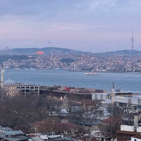 3/20/2024 tarihinde Etem A.ziyaretçi tarafından Georges &amp;amp; Bar Le Fumoir'de çekilen fotoğraf