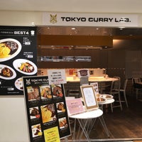 Foto tirada no(a) Tokyo Curry Lab por jdash2000 em 2/25/2017