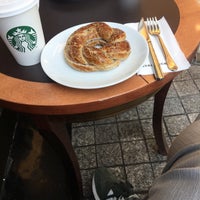 Photo taken at Starbucks by Sİmİ S. on 5/1/2017