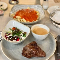 Photo taken at Restaurant De Graslei by Abdulrahman Ro on 9/17/2022