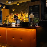 6/23/2021에 Celine L.님이 Bijou Cocktail Bar에서 찍은 사진