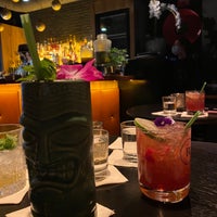 รูปภาพถ่ายที่ Bijou Cocktail Bar โดย Celine L. เมื่อ 6/23/2021