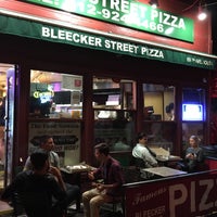 Das Foto wurde bei Bleecker Street Pizza von Irma D. am 9/17/2016 aufgenommen