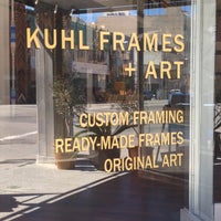 Foto tomada en Kuhl Frames + Art  por Kuhl Frames + Art el 6/9/2014