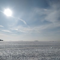 Photo taken at Meren jääl by Ville V. on 3/4/2018