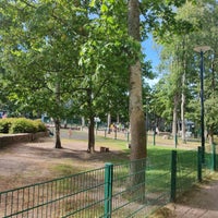 Photo taken at Veneentekijänpuisto by Ville V. on 8/11/2022