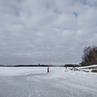 Photo taken at Länsiulapanniemi by Ville V. on 3/3/2018