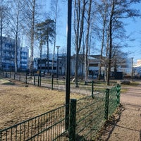Photo taken at Veneentekijänpuisto by Ville V. on 4/25/2022