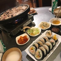 Photo taken at 韓国亭豚や 本店 by せきち on 10/21/2020