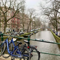 Photo taken at Herengracht by Rabia A. on 1/24/2020