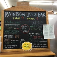 3/19/2016 tarihinde Carl B.ziyaretçi tarafından Rainbow Natural Grocery Co-Op'de çekilen fotoğraf