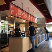 Photo taken at Chipotle Mexican Grill by Carl B. on 9/21/2016