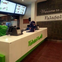 8/12/2014에 Falafel Land - فلافل لاند님이 Falafel Land에서 찍은 사진