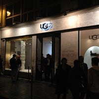 Photo taken at Live Sensation By UGG Australia by willou on 10/11/2012