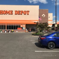 Photo taken at The Home Depot by EL Penetrador 🍒 F. on 6/10/2019