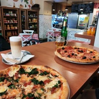 6/8/2022 tarihinde Lucie C.ziyaretçi tarafından Pizza Scuola'de çekilen fotoğraf